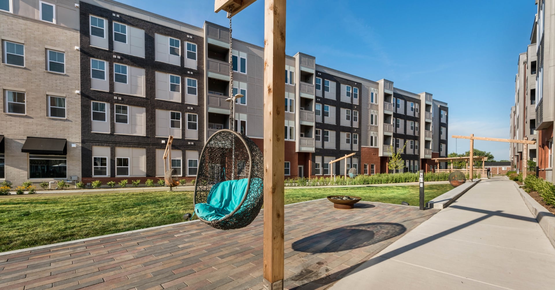 Union Green Apartments in Brownsburg J.C. Hart